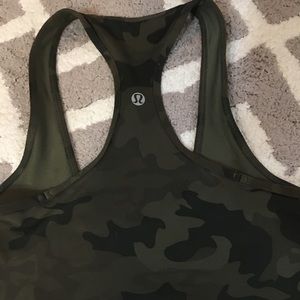 Lululemon tank top